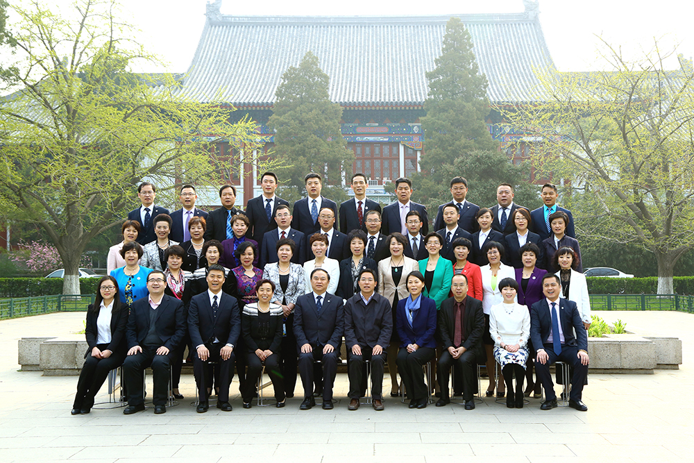 �������ް�